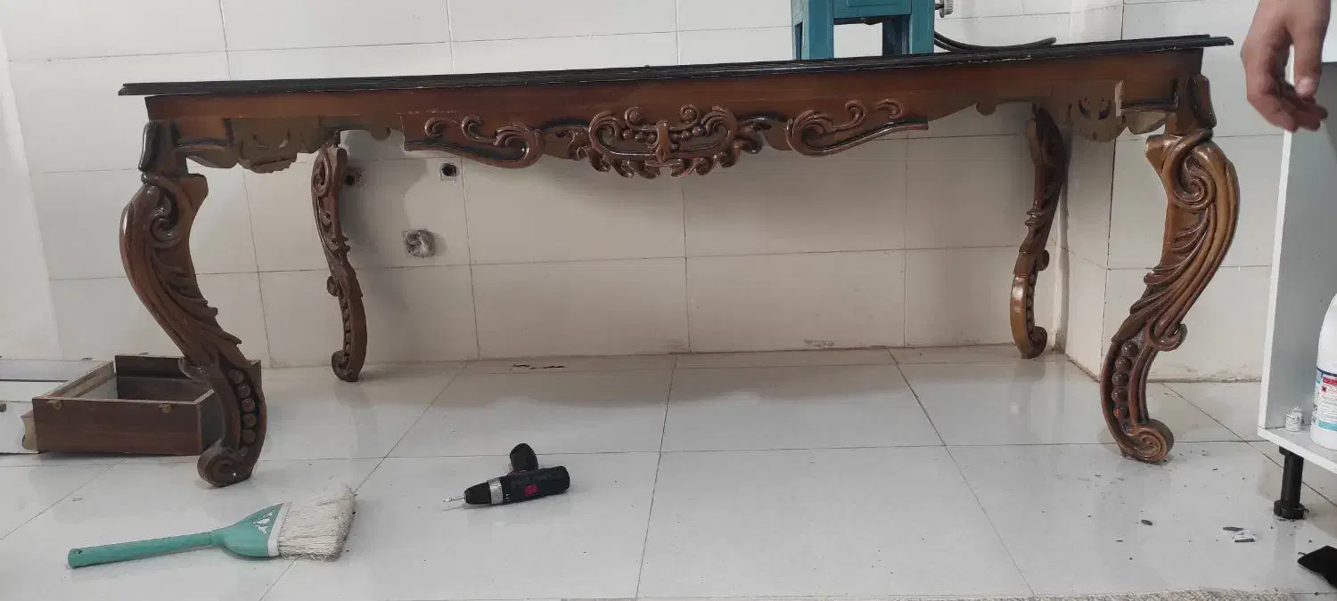 میز غذا خوری و کنفرانس|میز و صندلی غذاخوری|قم, شاه سید علی|دیوار