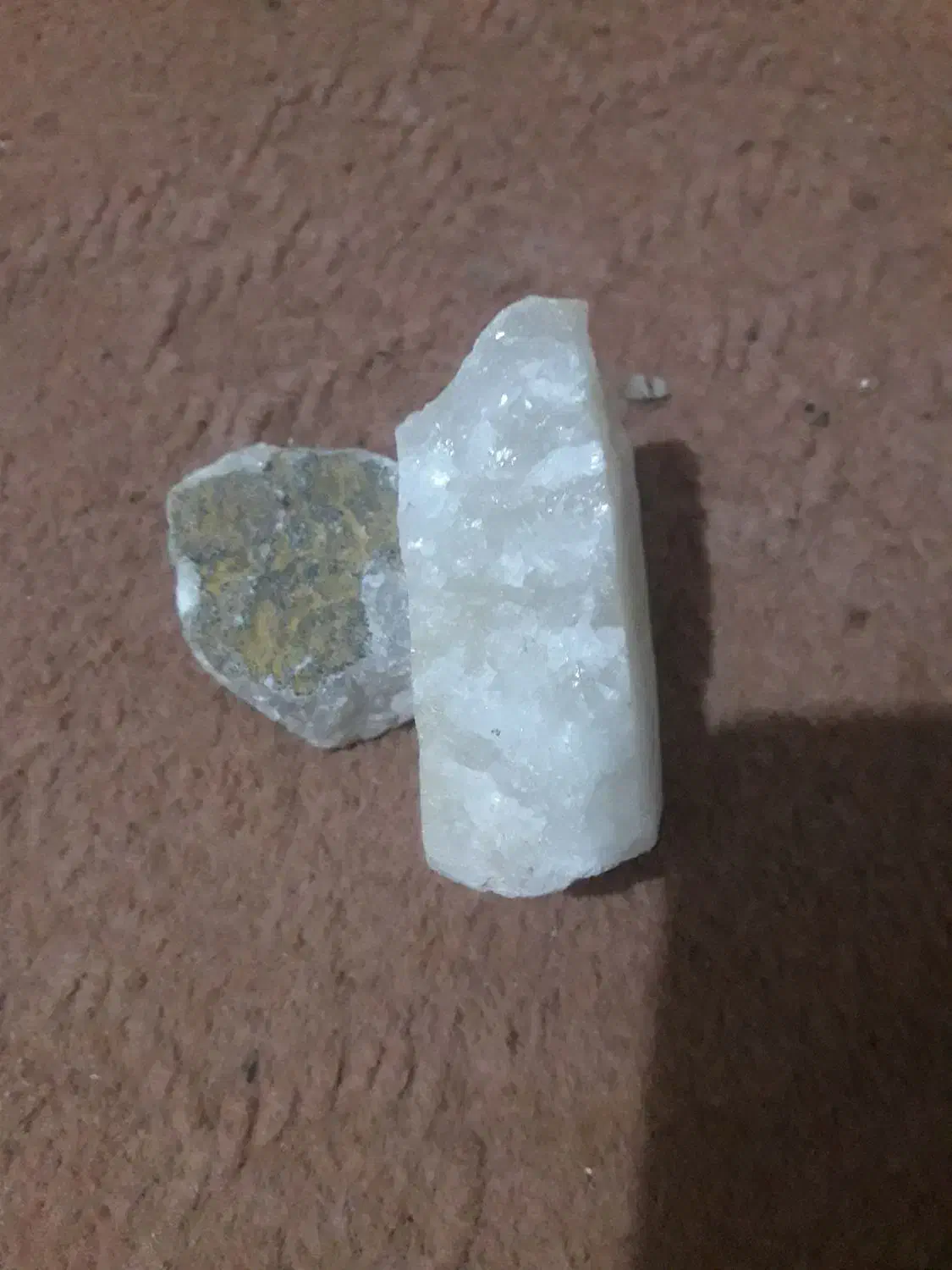 سنگ عقیق ایرانی شیری|جواهرات|بندر گز, |دیوار