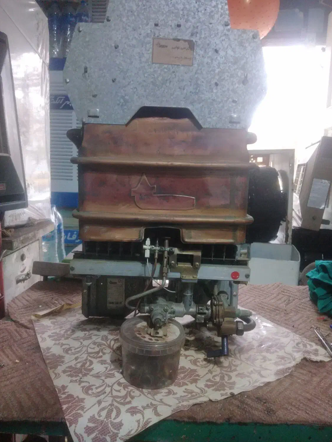 ابگرمکن دیواری بوتان بی 115 سالم|آبگرمکن، پکیج، شوفاژ|بروجرد, |دیوار