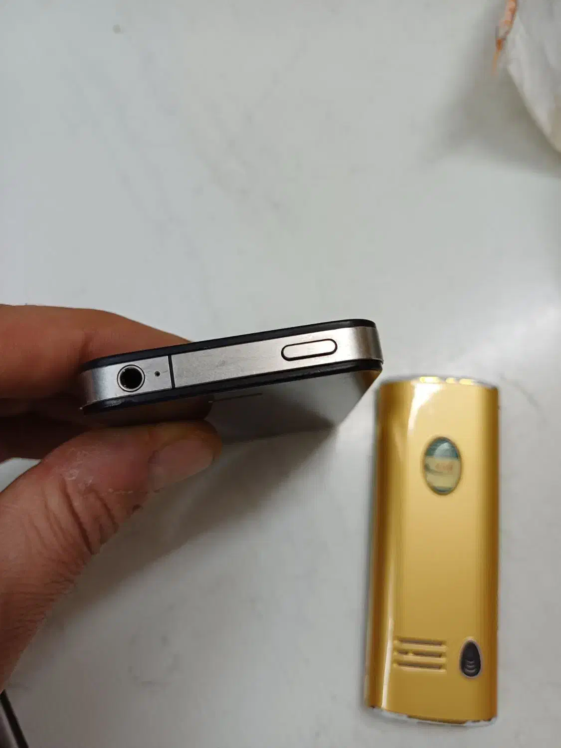 آیفون ۴ و  جی ال ایکس|موبایل|کرج, برغان|دیوار