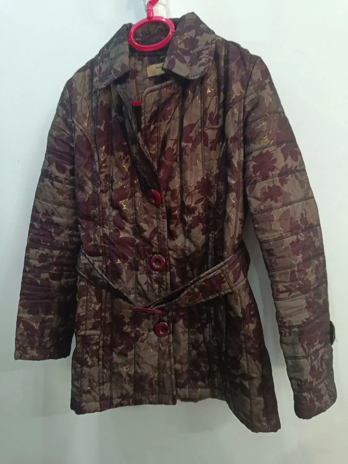 تعدادی پالتو وبارانی و مانتو سایز 36تا 44|لباس|فردیس, منظریه|دیوار