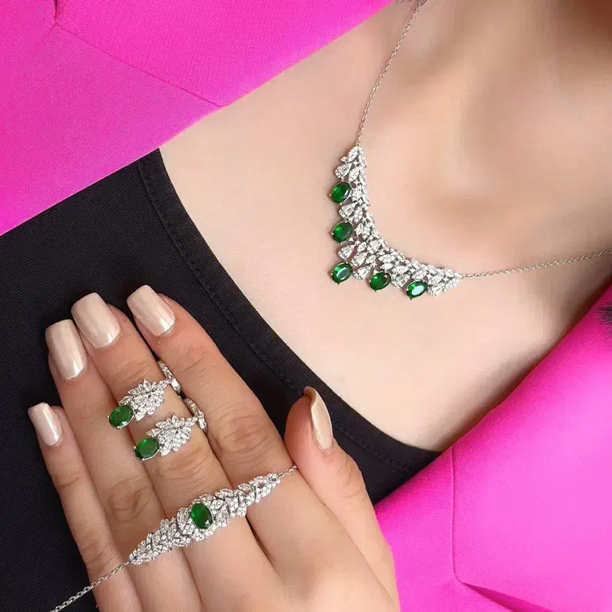 سرویس زمرد جواهر تمام نقره لوکس عین طلا خارجی|بدلیجات|تبریز, |دیوار