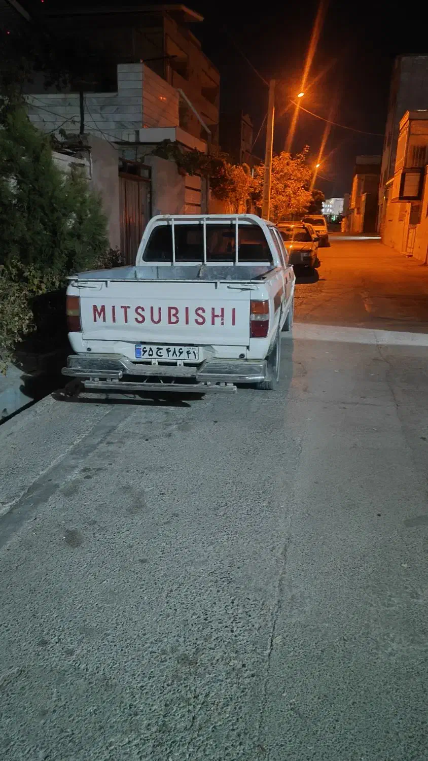 وانت میتسوبیشی ال 200 تک دف|خودرو سواری و وانت|الیگودرز, |دیوار