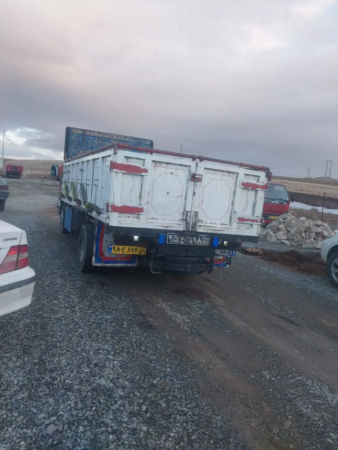 کامیون|خودرو سنگین|دیواندره, |دیوار