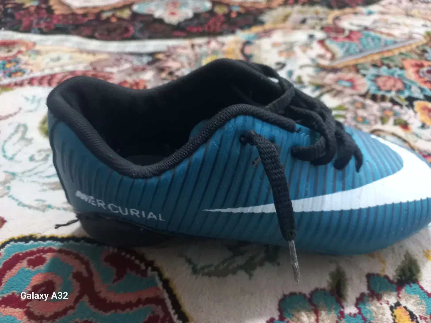 کفش چمن|ورزشهای توپی|بهبهان, |دیوار