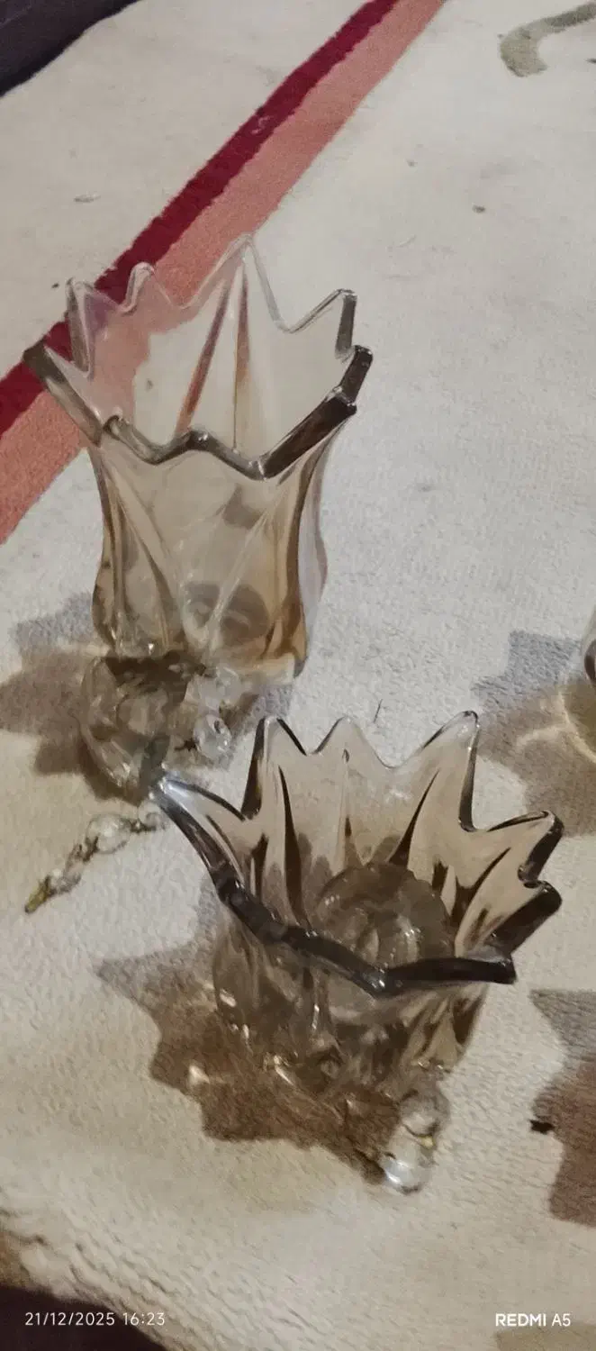 لاله های لوسBIGوS .قیمت impossible|لوستر و چراغ آویز|اسلام‌شهر, شهرک امام حسین (میان آباد)|دیوار