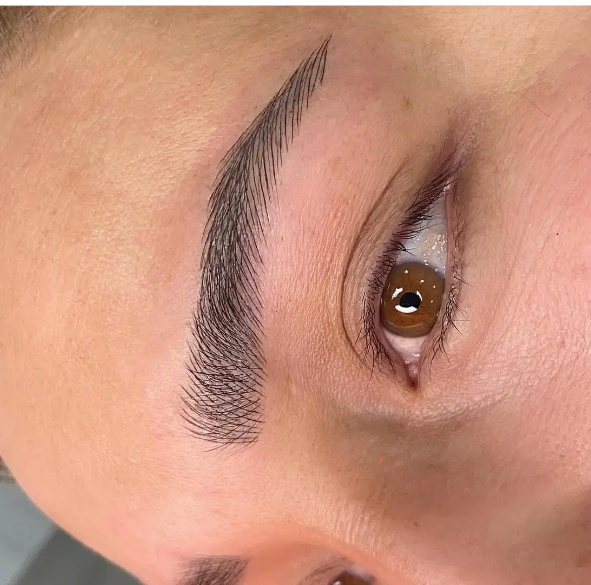 میکروبلیدینگ وفیبروز تخصصی ابرو (پنجاه درصد تخفیف)|خدمات آرایشگری و زیبایی|ساری, |دیوار