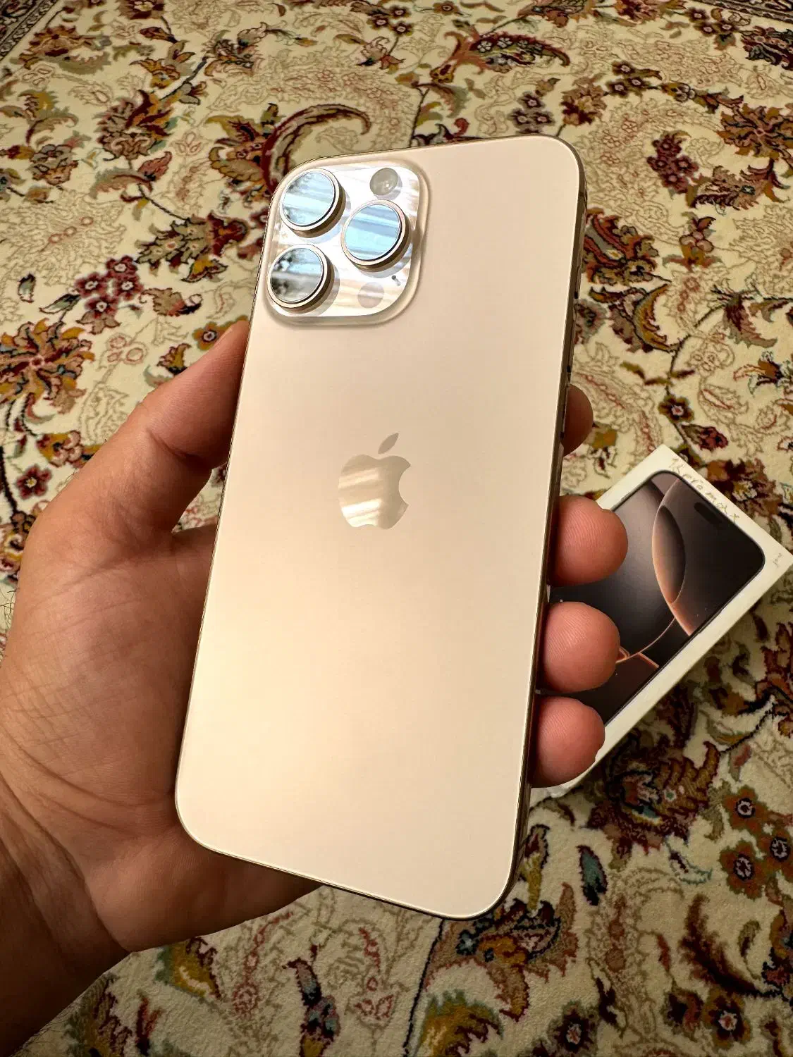 گوشی 16pro max در حد نو|موبایل|کرج, کمال‌شهر|دیوار