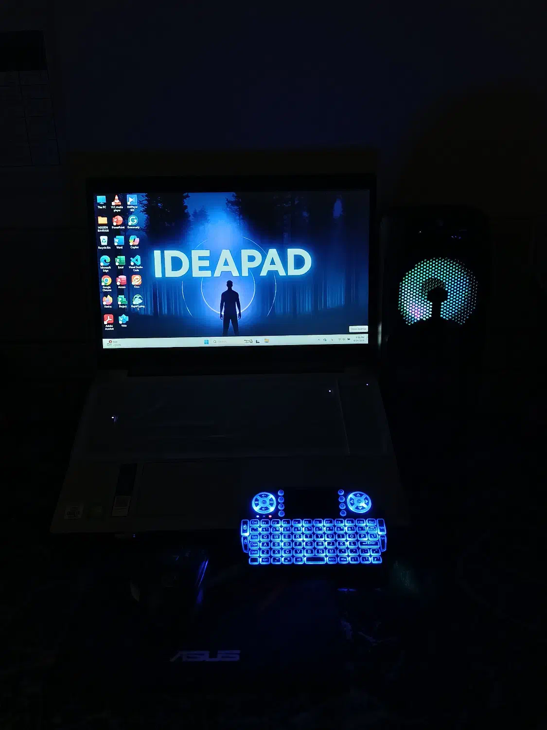 لپ تاپ لنوو آیدیاپد L3 گیمینگ|رایانه همراه|نجف‌آباد, قلعه سفید|دیوار