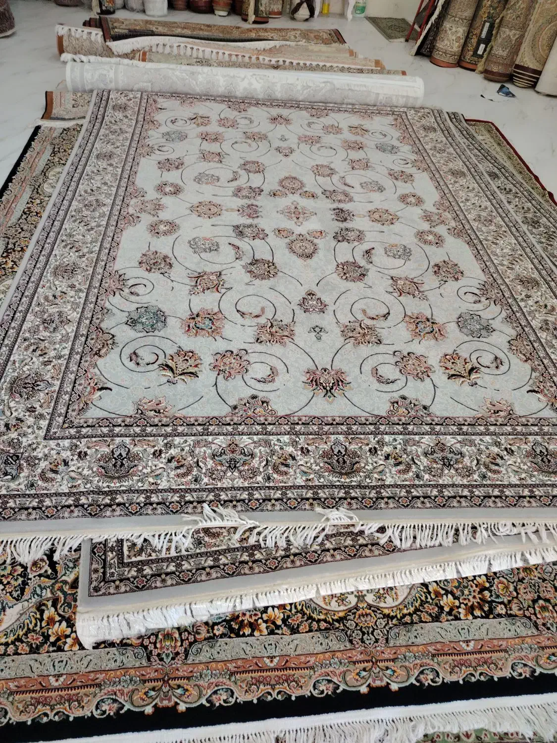 جفت 9متری 700شانه تراکم 2550|فرش|مهاباد (آذربایجان غربی), |دیوار