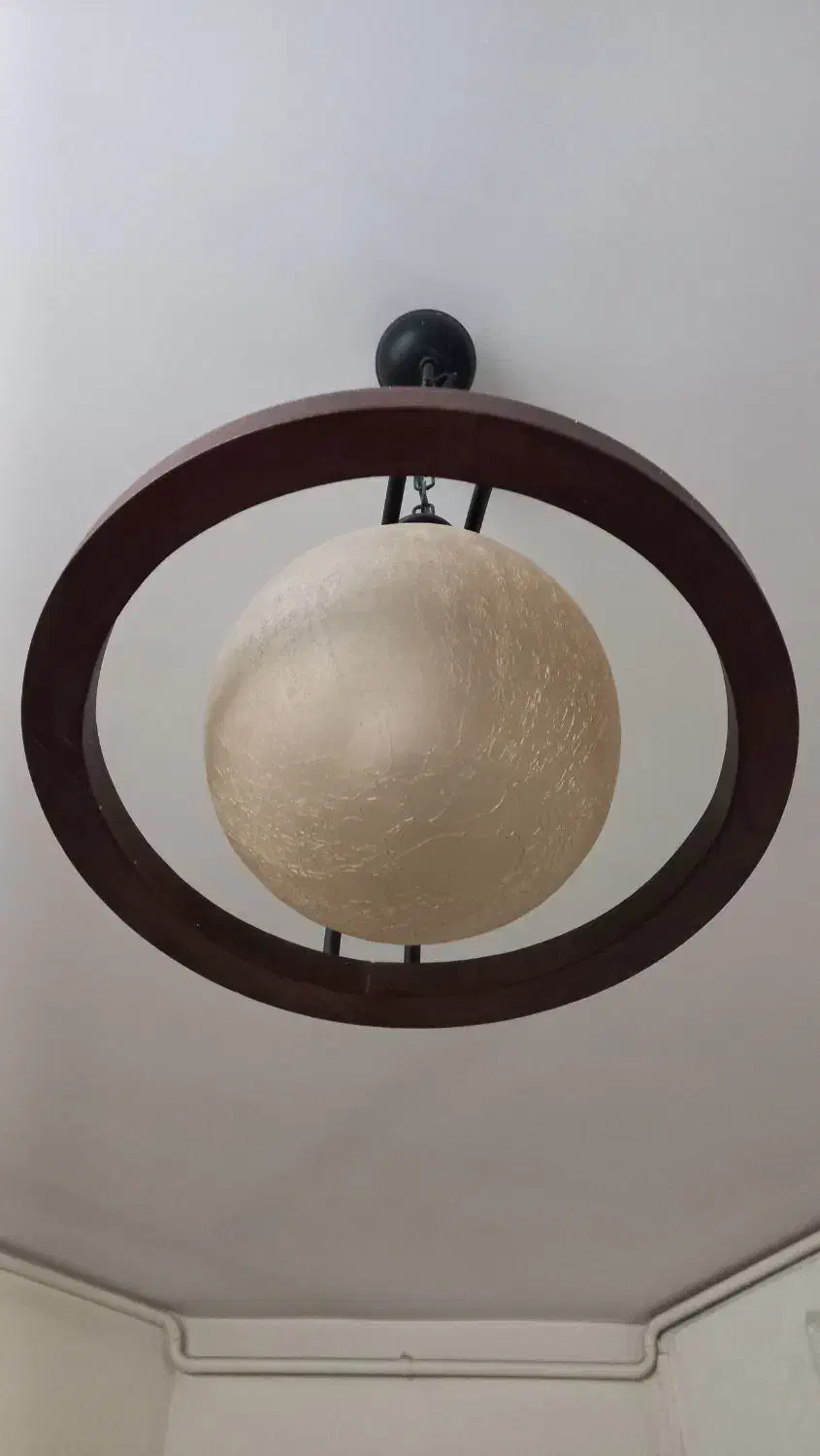 یک جفت لوستر چوبی با حباب و دیوارکوب کریستالی|لوستر و چراغ آویز|مشهد, هفت تیر (حافظ)|دیوار