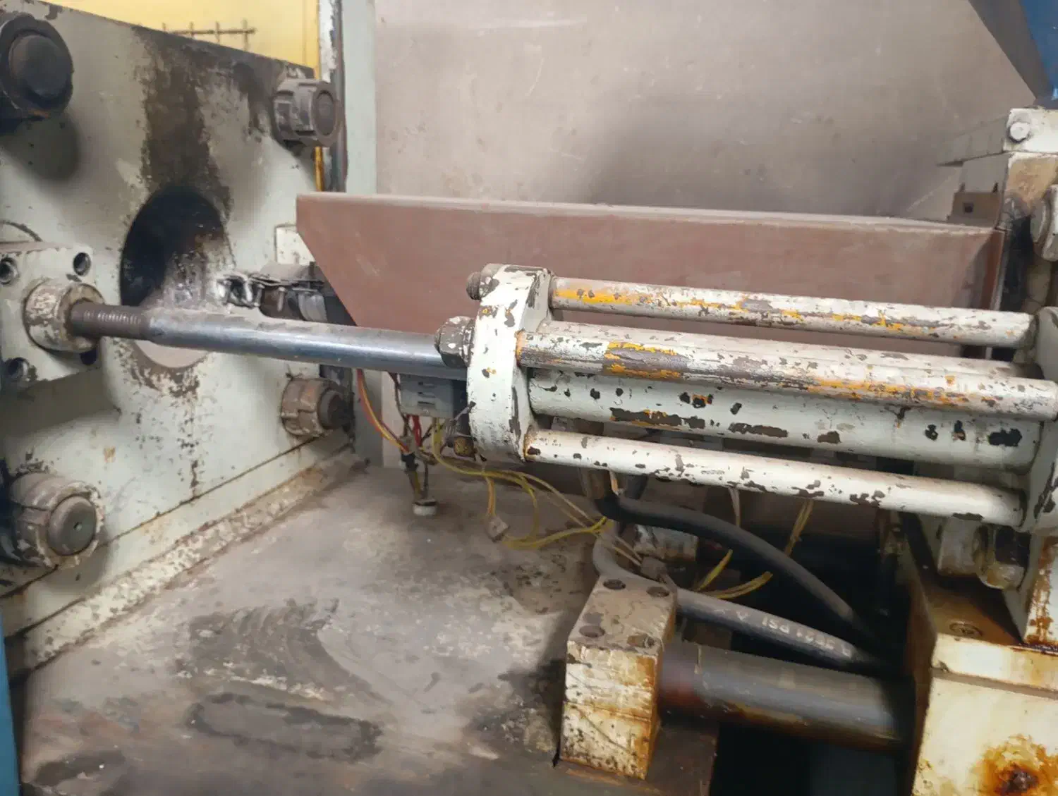 دستگاه تزریق دستگاه اسیاب|ماشین‌آلات صنعتی|پردیس, شهرک صنعتی خرمدشت فاز ۷|دیوار