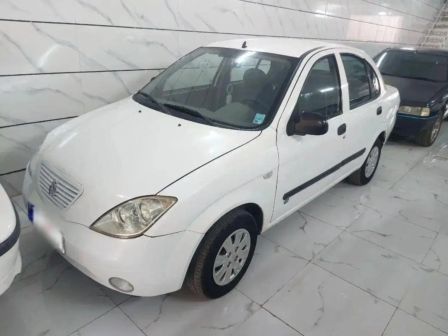 تیبا صندوقدار مدل ۹۳ دوگانه شاسی سالم|خودرو سواری و وانت|بروجرد, |دیوار