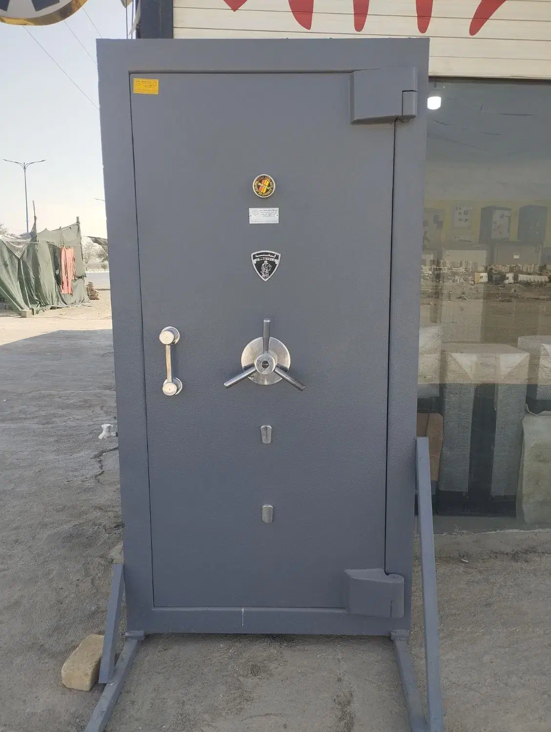 گاوصندوق درب خزانه|ابزارآلات|یزد, |دیوار