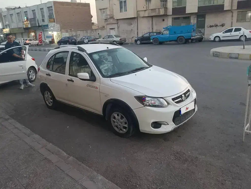 کوئیک سفید مدل 1401|خودرو سواری و وانت|شیراز, فرگاز|دیوار