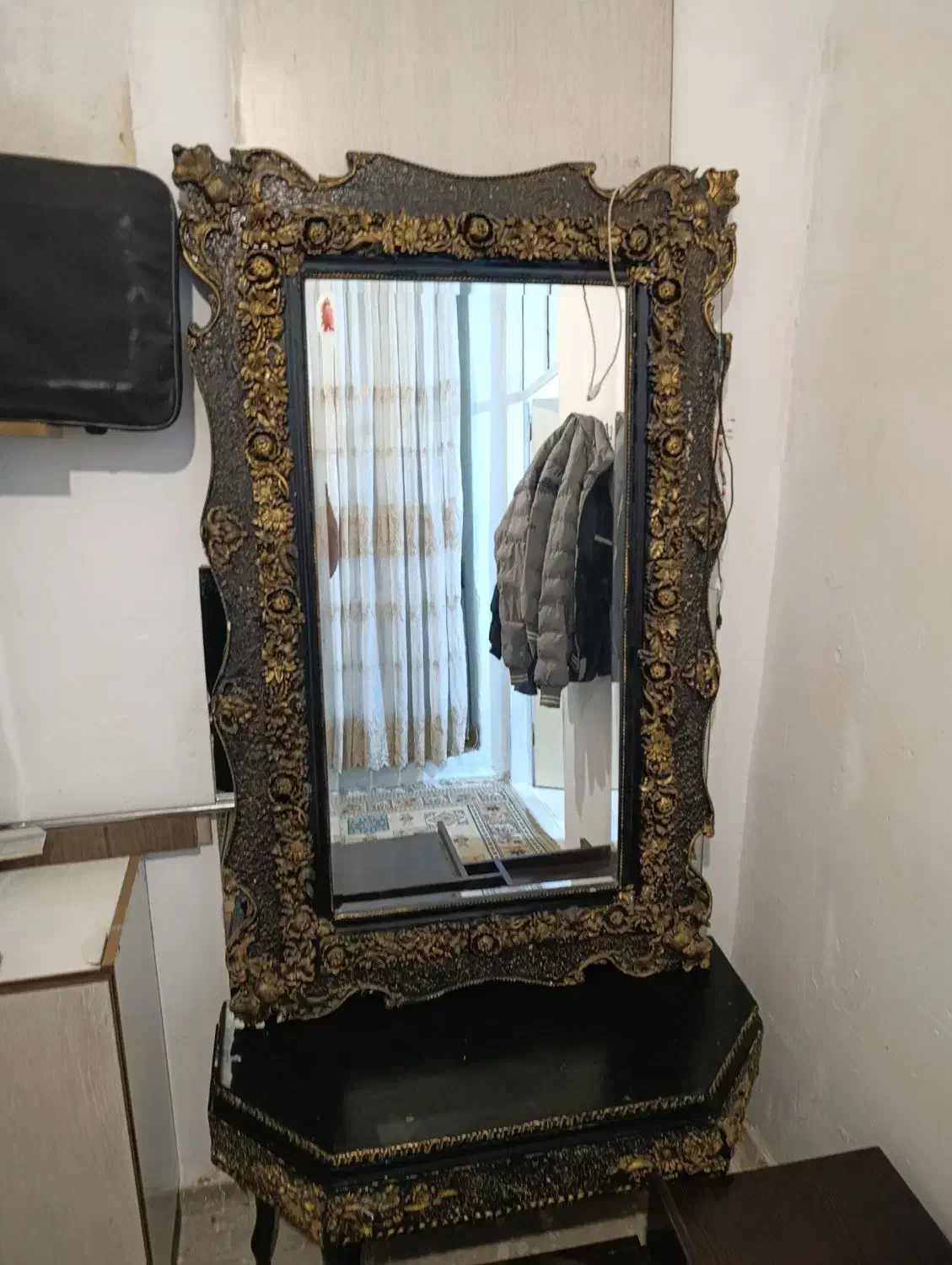 اینه شمعدان تمیز در حد نو|آینه|تاکستان, |دیوار