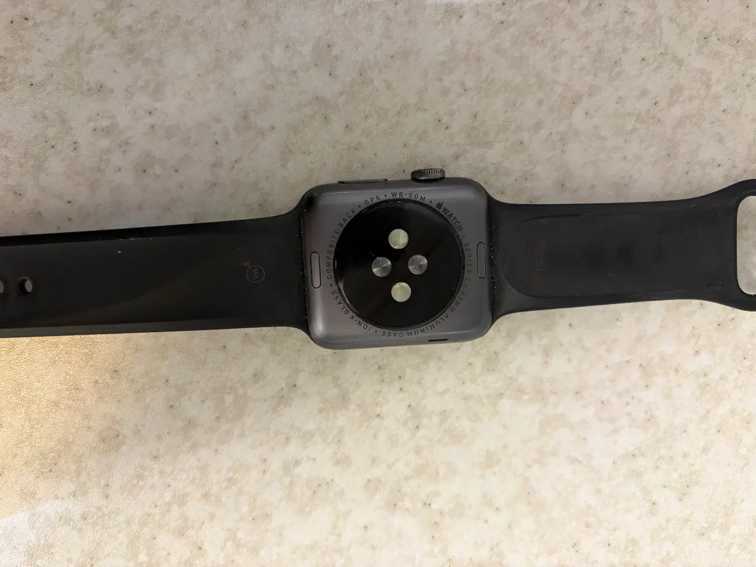 ساعت هوشمند اپل واچ سری سه ۴۲ با کارتن و بند|ساعت|اصفهان, خواجو|دیوار