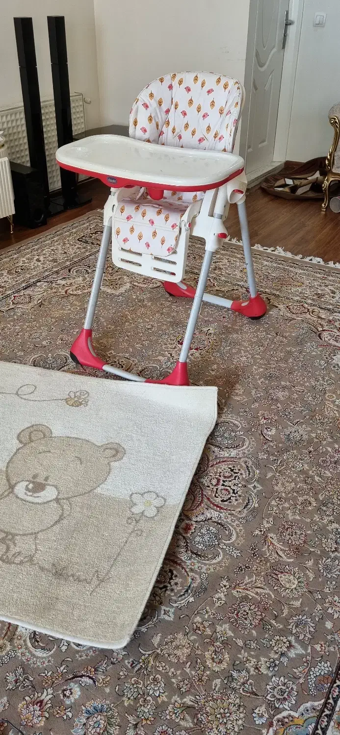 فرش و صندلی غذای کودک|فرش|تهران, فاطمی|دیوار