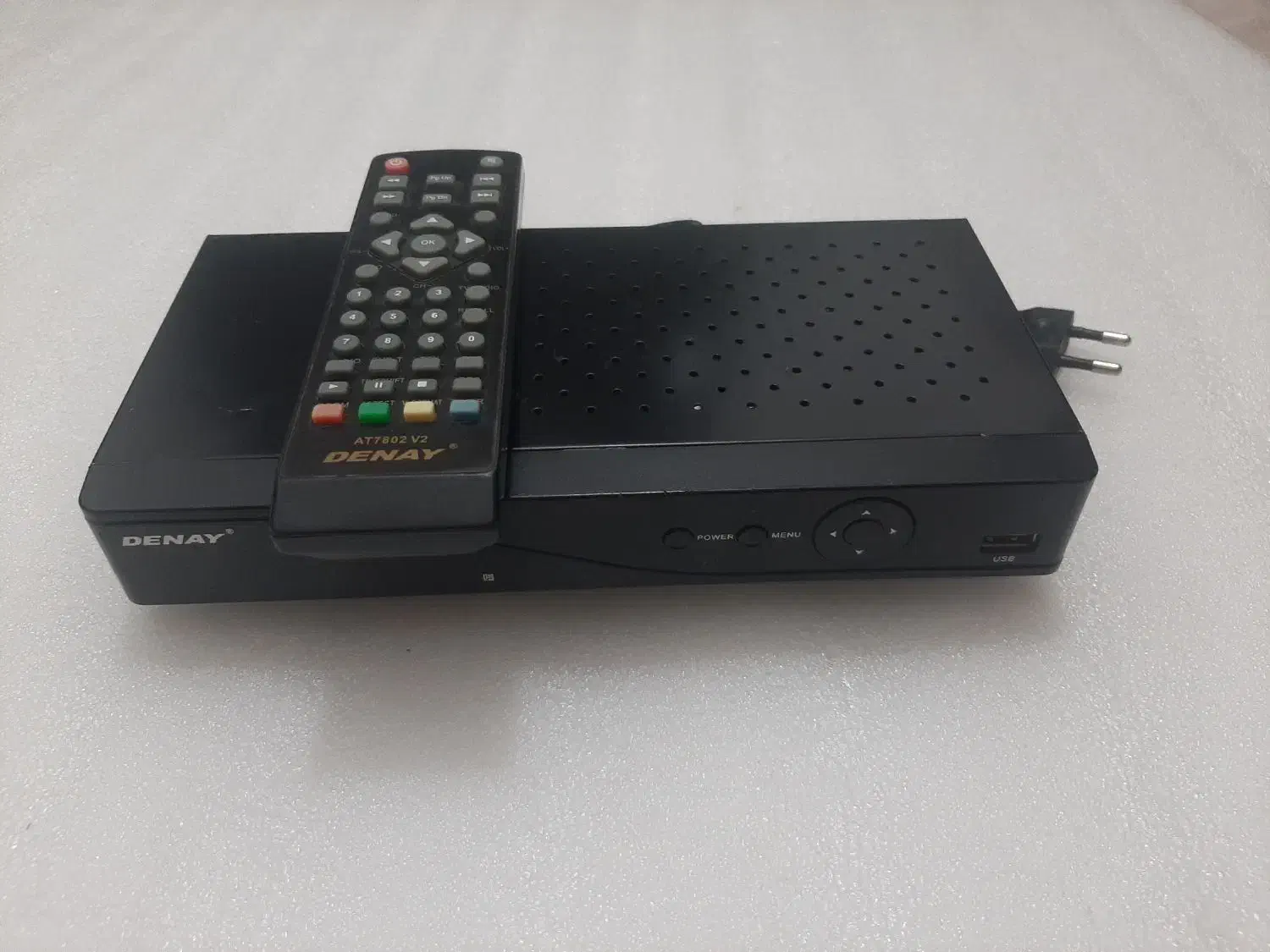 گیرنده دیجیتال تلویزیون دنای|تلویزیون و پروژکتور|خوی, |دیوار