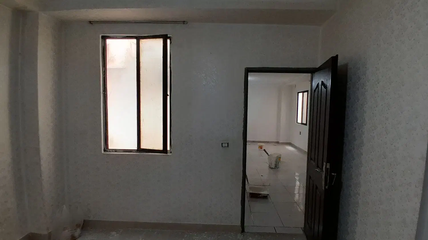 نقاش ساختمان ونصب کاغذدیواری|خدمات پیشه و مهارت|ملایر, |دیوار