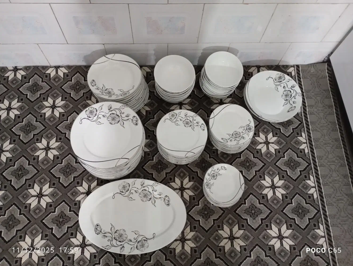 چینی اصلی (پندچینی)|ظروف سرو و پذیرایی|جوانرود, |دیوار