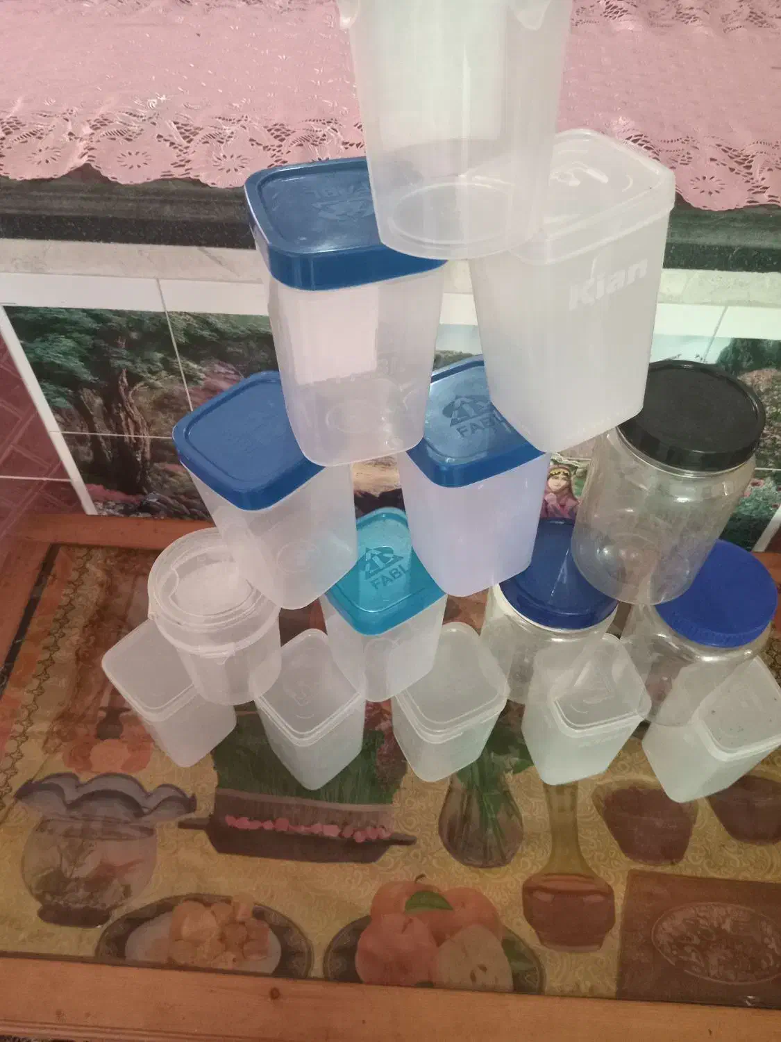 ظروف پلاستیکی،کاربردی ترین،ارزان ترین،ماندگارترین|ظروف نگهدارنده، پلاستیکی، یکبارمصرف|پرهسر, |دیوار