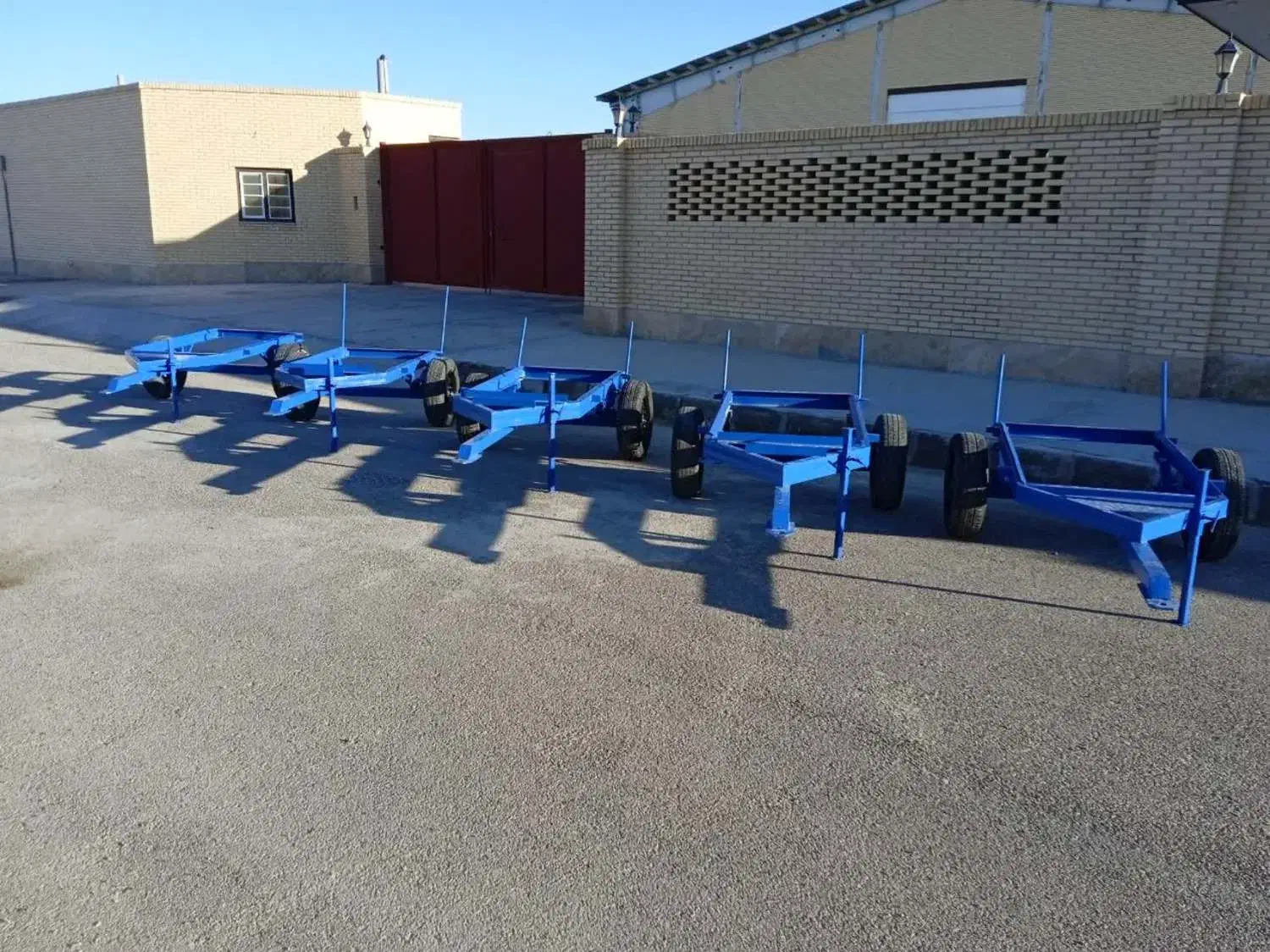 شاسی و مخزن سم پاش|ماشین‌آلات صنعتی|کرمان, |دیوار