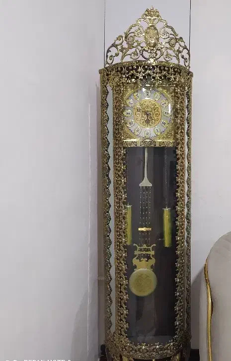 ساعت ایستاده برنز|ساعت دیواری و تزئینی|کنگاور, |دیوار