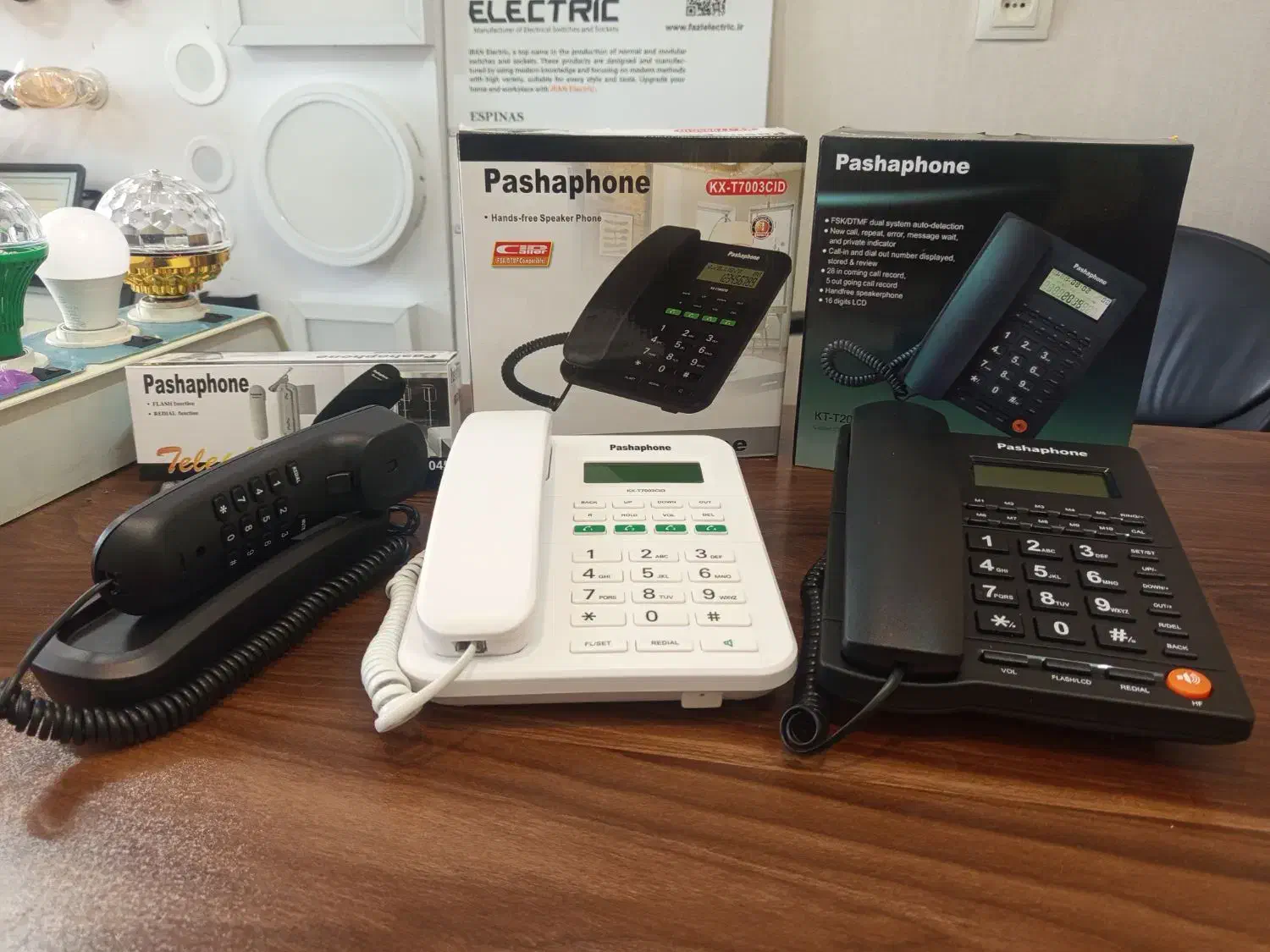 تلفن رومیزی ودیواری|تلفن رومیزی|کاشان, فاز ۲ ناجی آباد|دیوار