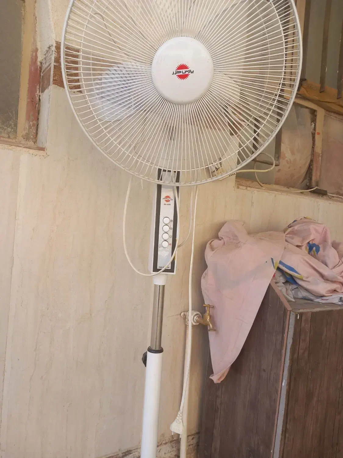 پنکه فقط موتور ش سوخته|پنکه و تصفیهکنندهٔ هوا|زابل, |دیوار