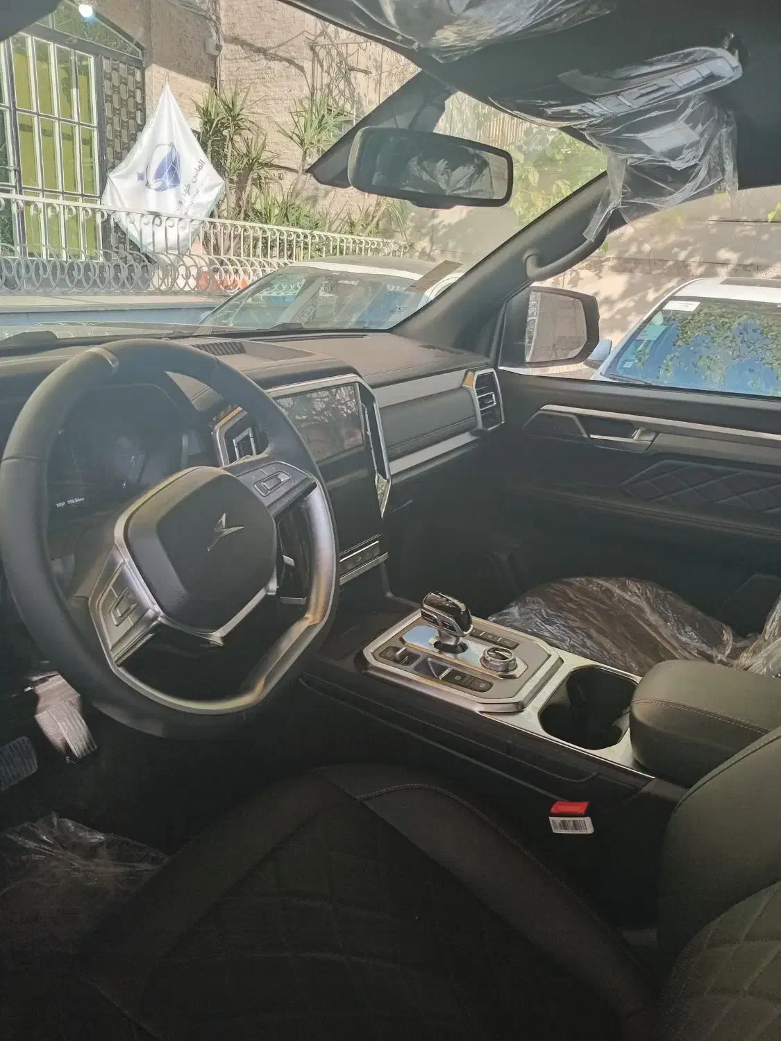 کی ام سی T9 صفر و خشک|خودرو سواری و وانت|تهران, صادقیه|دیوار