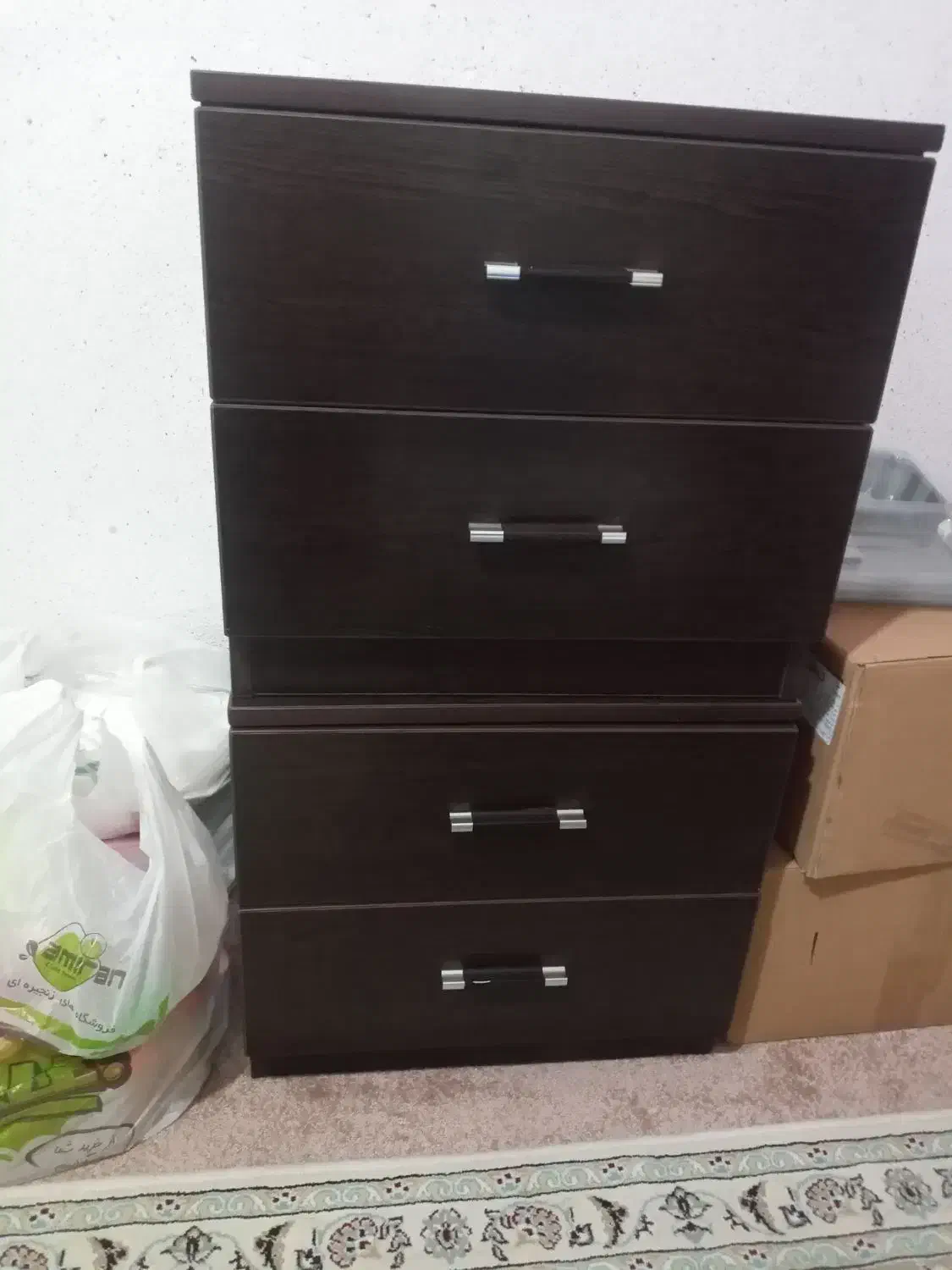 دراور و پاتختی|جاکفشی، کمد، دراور|فردیس, نگارستان|دیوار