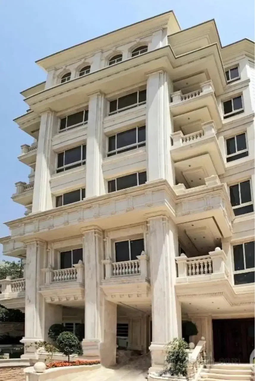 فروش واحد آپارتمان بر خیابان اصلی سپاه معاوضه|فروش آپارتمان|اصفهان, خانه اصفهان|دیوار