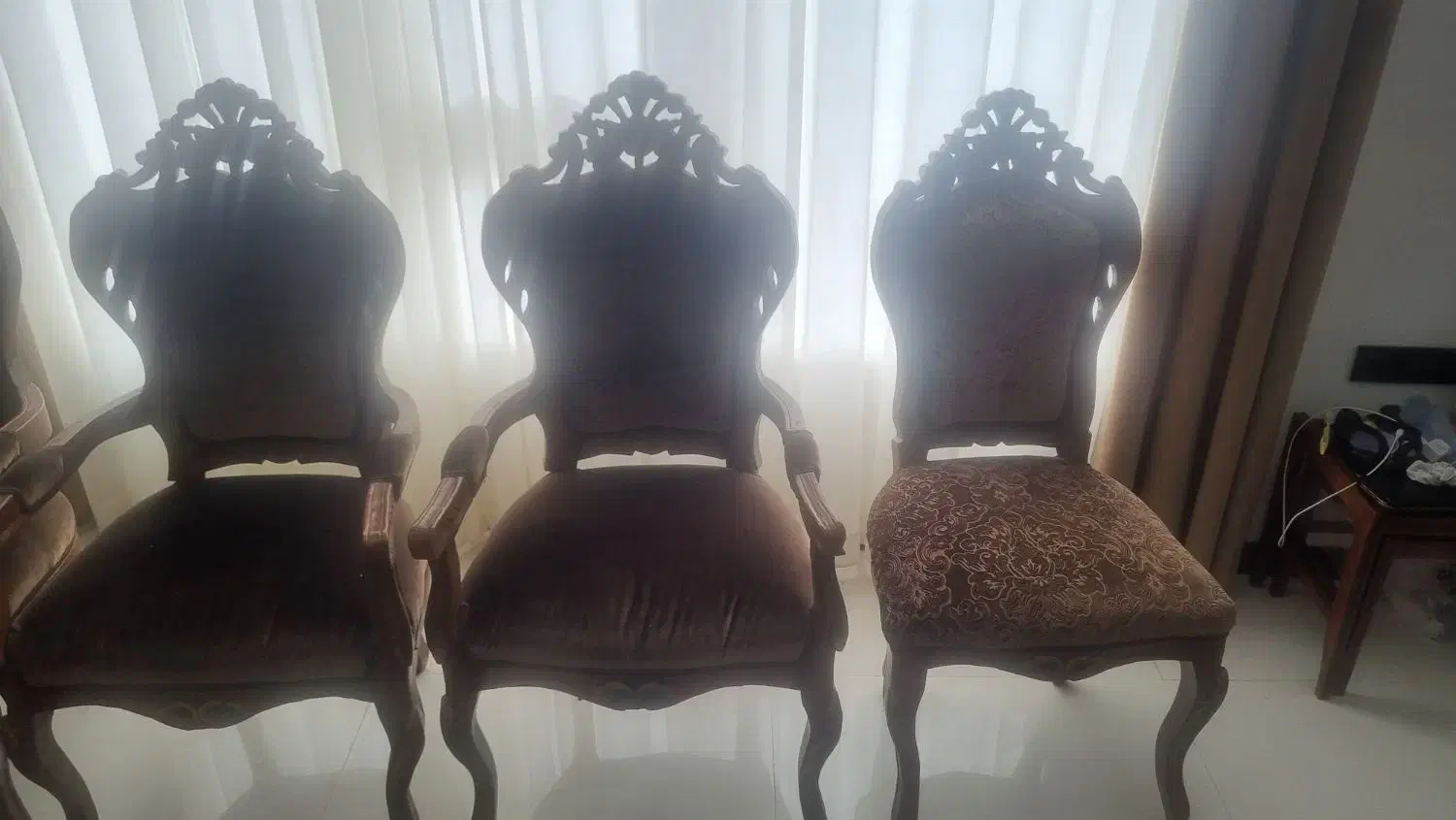 مبل چوبی دست دوم|مبلمان خانگی و میز عسلی|کرمان, |دیوار