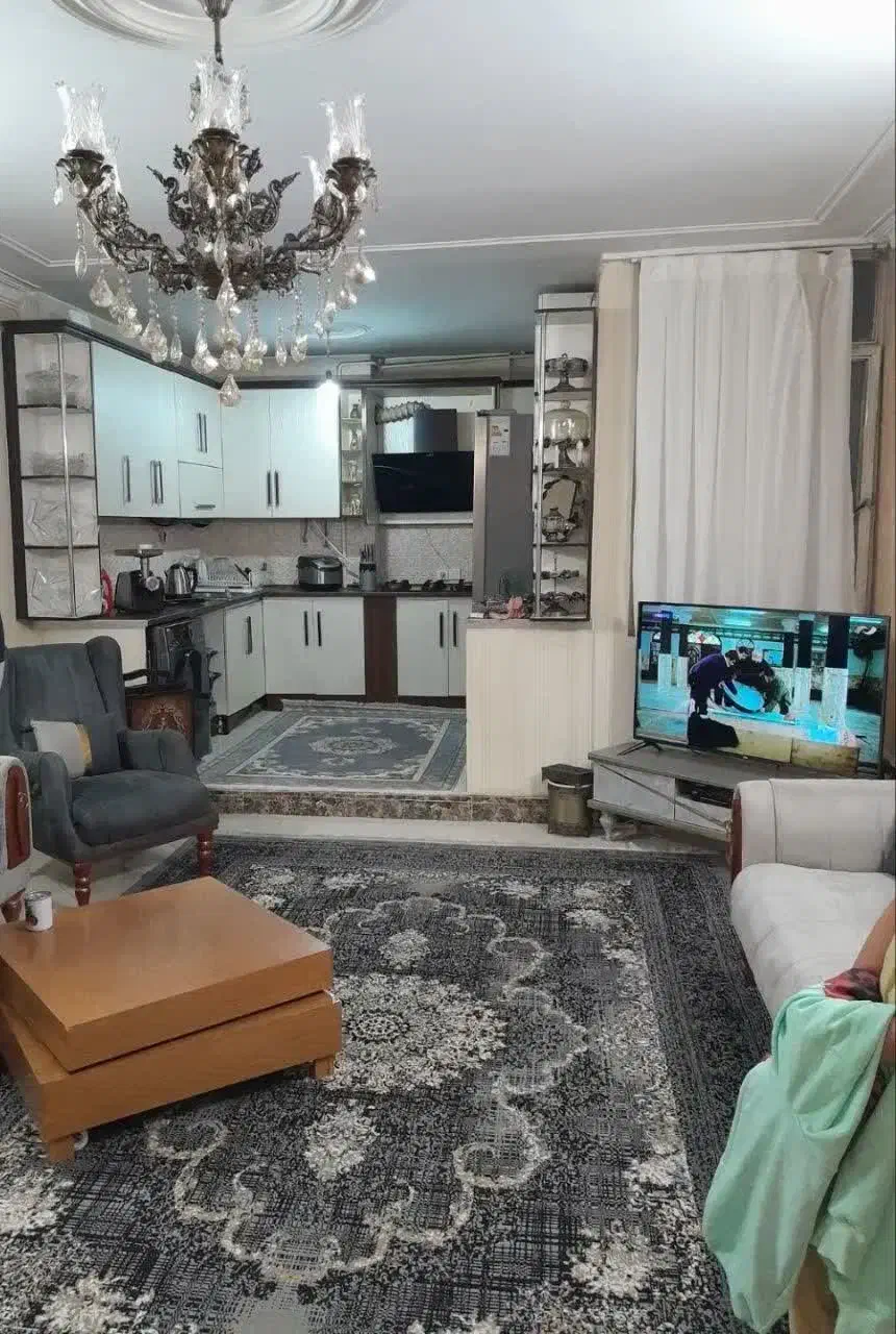 آپارتمان ۶۰ متری شیک و تمیز بازسازی شده|فروش آپارتمان|ری, منصوریه منگل|دیوار