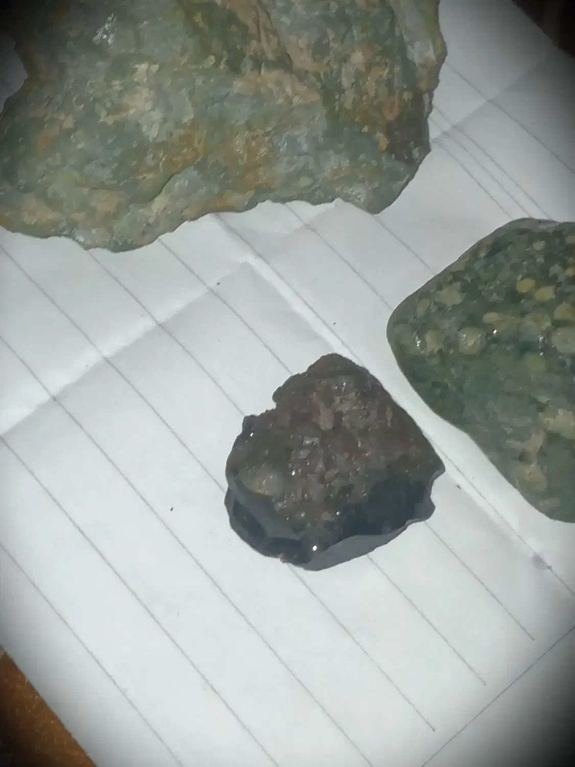 شهاب سنگ|کلکسیون اشیاء عتیقه|چهارباغ, |دیوار