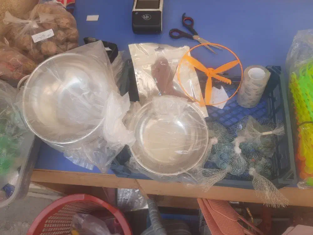 فروش پلاستیک و اسباب بازی زیر قیمت خرید|ظروف نگهدارنده، پلاستیکی، یکبارمصرف|قدس, شهرقدس|دیوار