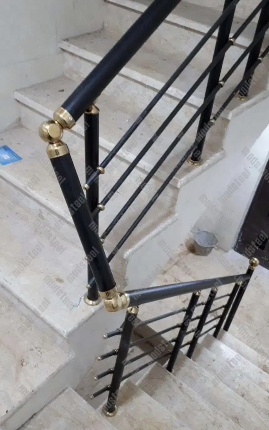 نرده استیل و آلومینیوم راه پله استاتیک حفاظ بانکی|خدمات پیشه و مهارت|شیراز, میانرود|دیوار