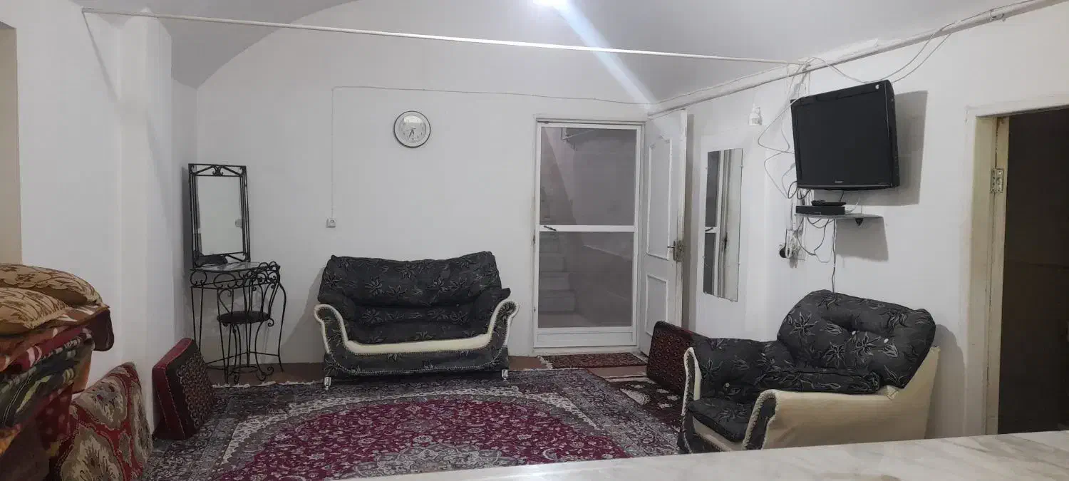 سوئیت   اجاره‌ی  در نیاسر|اجارهٔ کوتاه‌مدت آپارتمان و سوئیت|کاشان, استرک|دیوار