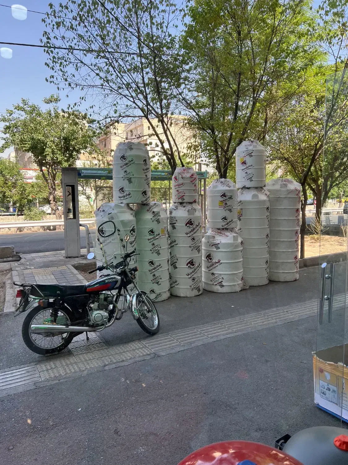 تانکر مکعب عمودی آسان ضد رسوب|مصالح و تجهیزات ساختمان|تهران, ائمه اطهار|دیوار