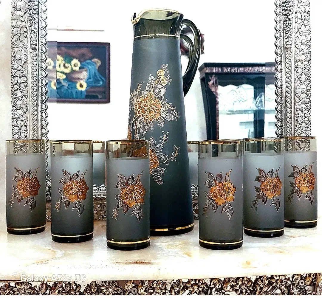 پارچ و لیوان طلاکوب برجسته بوهمیا چک|ظروف سرو و پذیرایی|جم, |دیوار