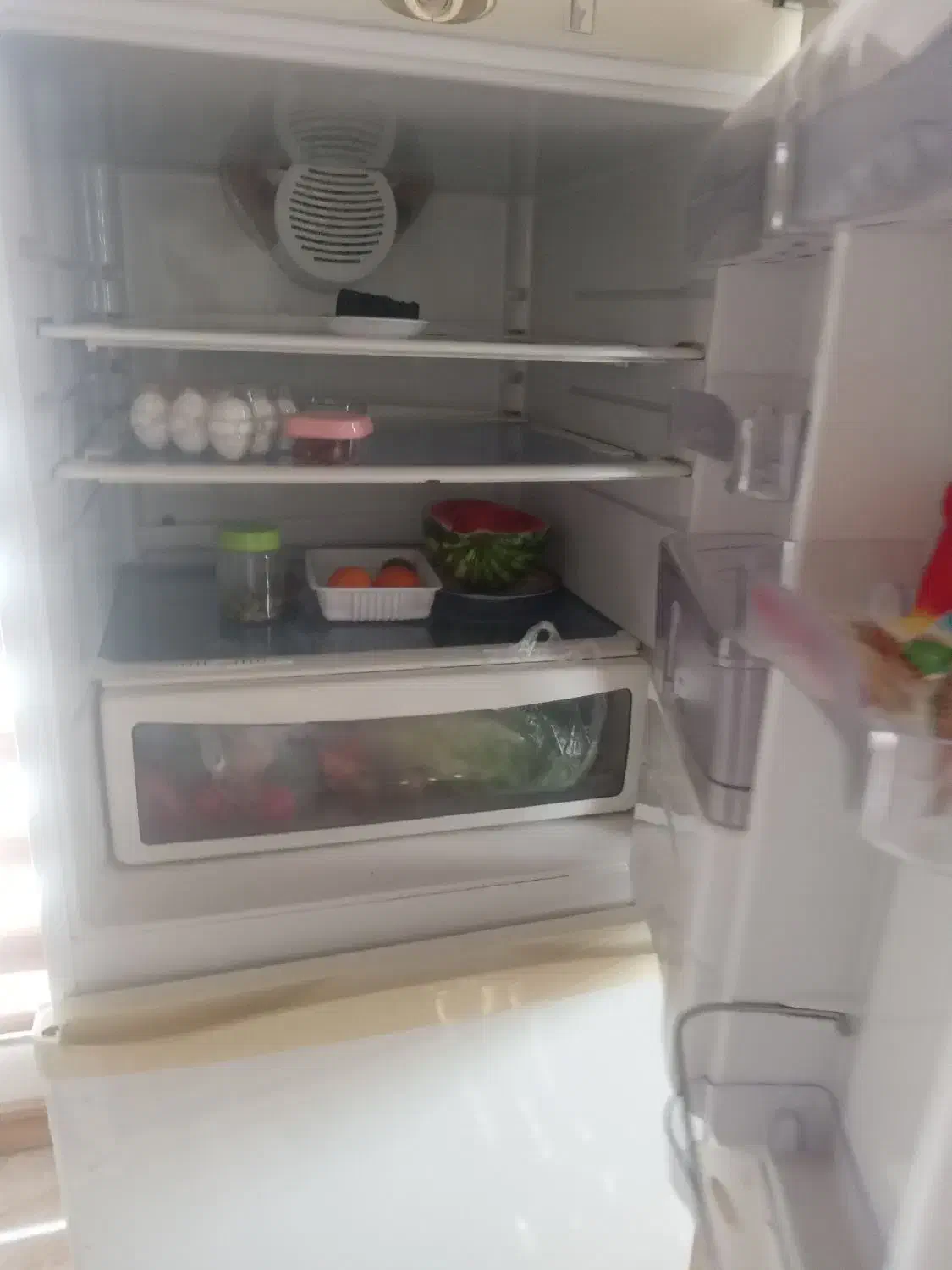 یخچال(نیاز به گاز دارد)|یخچال و فریزر|چمستان, |دیوار