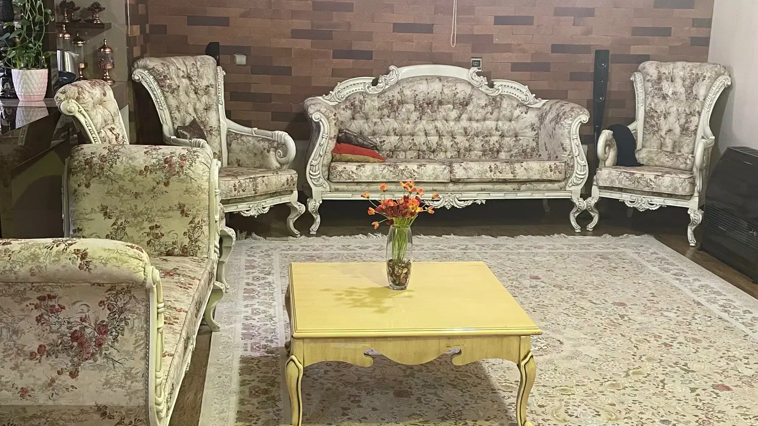 مبل و ناهار خوری|مبلمان خانگی و میز عسلی|بم, |دیوار