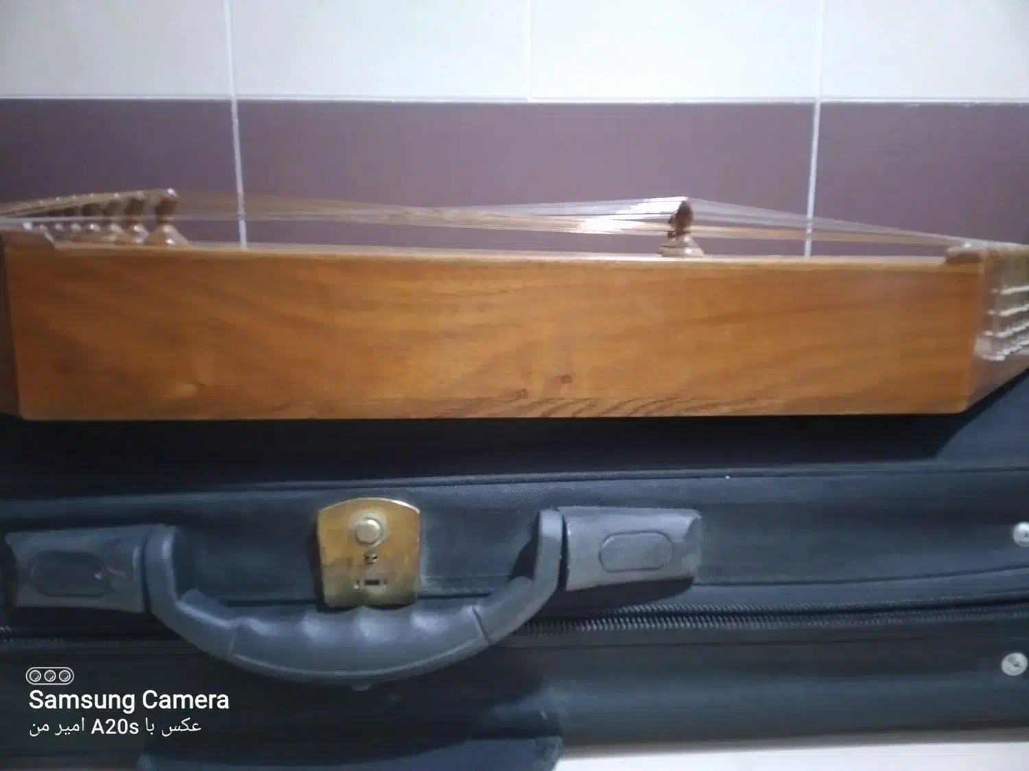 سنتور۳مهر بگلو همراه لوازمش|سازهای سنتی|رامسر, |دیوار