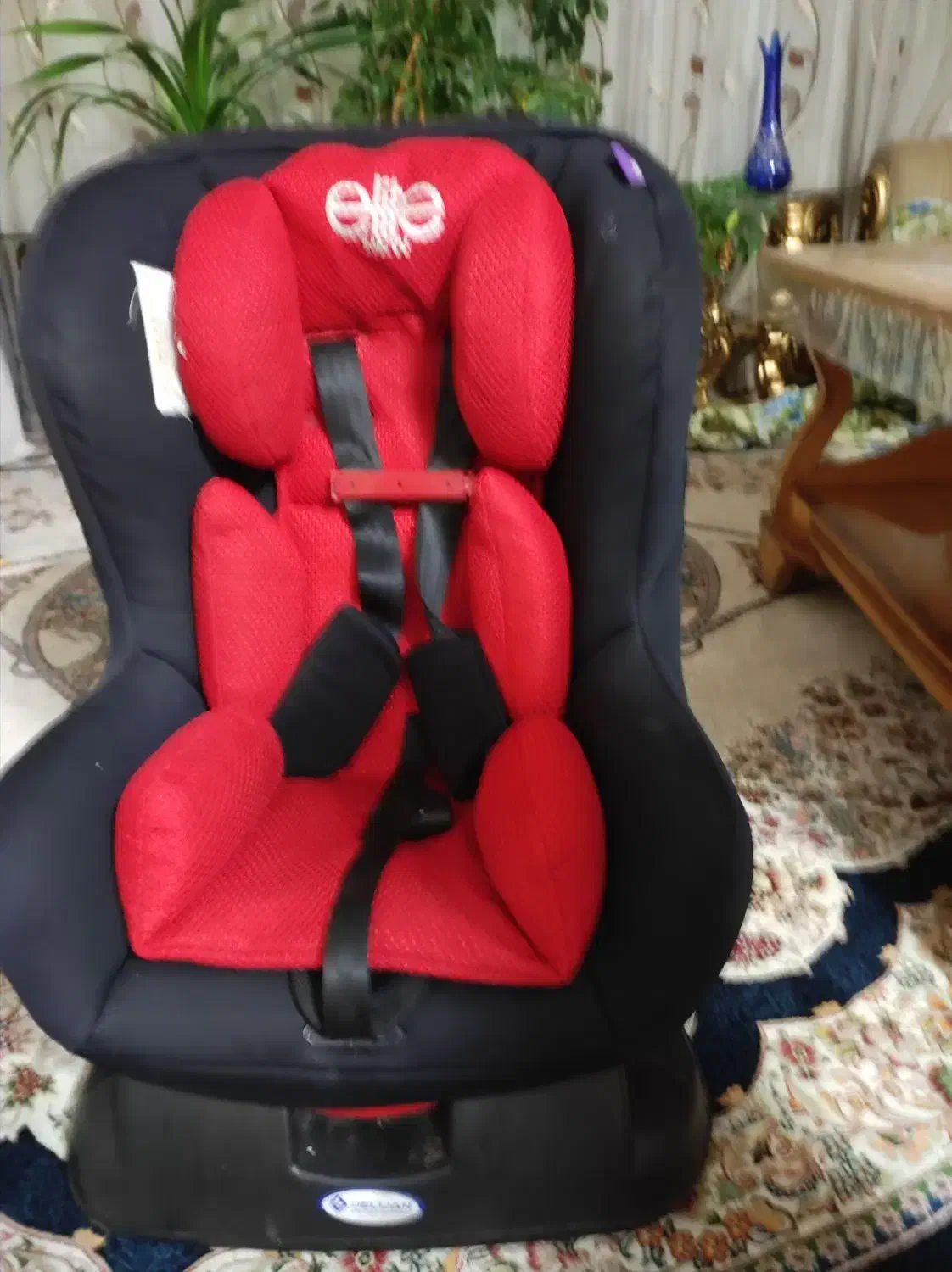 صندلی ماشین|تخت و صندلی بچه|اصفهان, باتون|دیوار