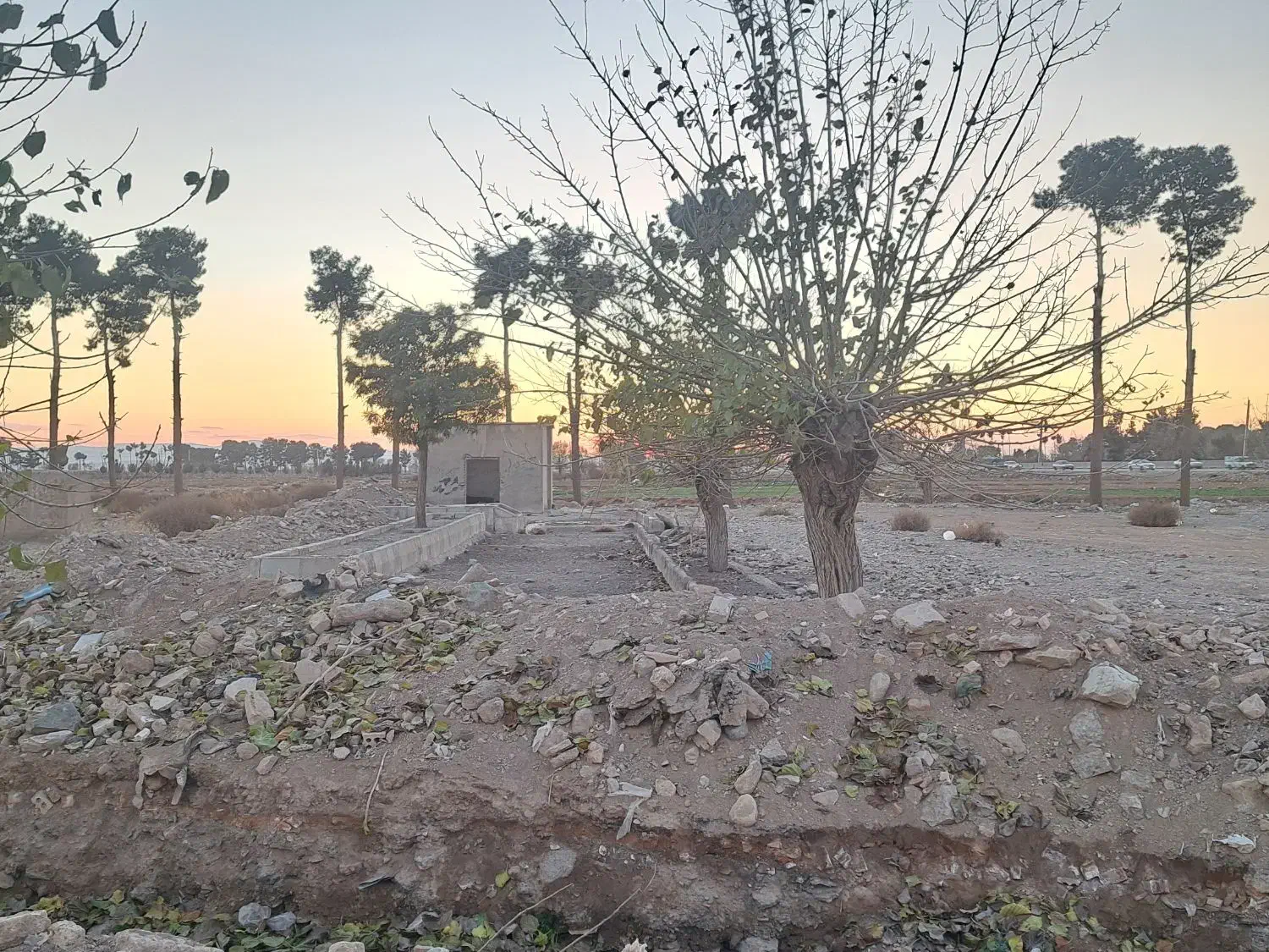 زمین باغ|فروش زمین و ملک کلنگی|قلعه نو, |دیوار