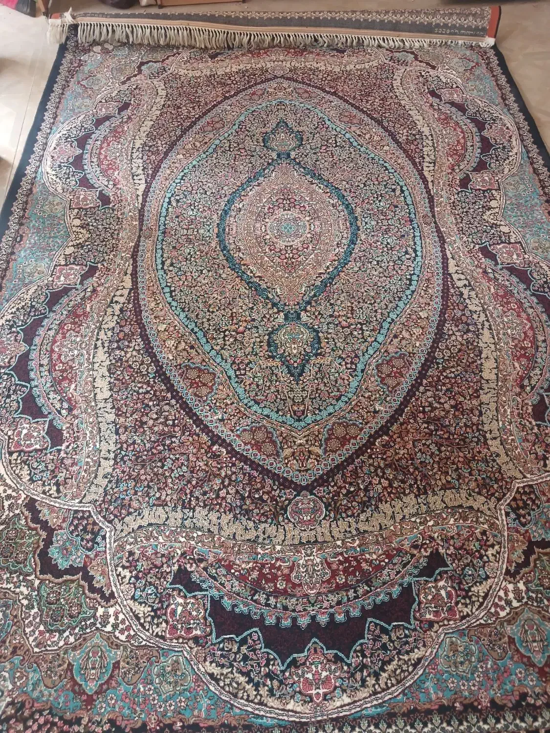 ۲ عدد فرش ۶ متر|فرش|پیشوا, |دیوار