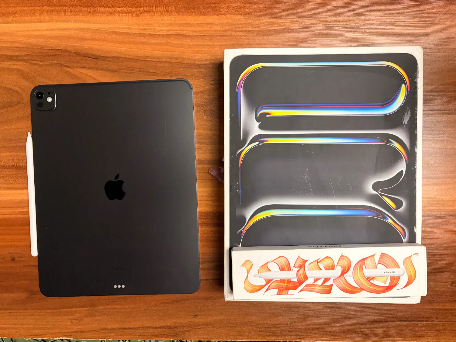 iPad Pro m4 13inch|تبلت|تهران, درختی|دیوار