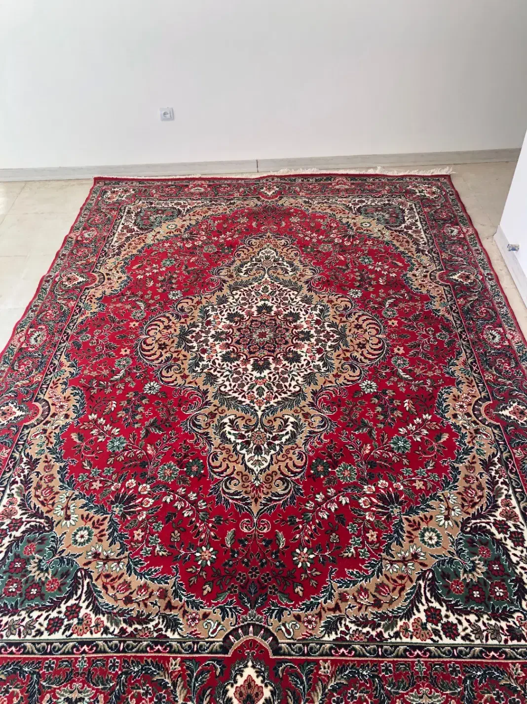 قالی ۹ متری|فرش|کرمان, |دیوار