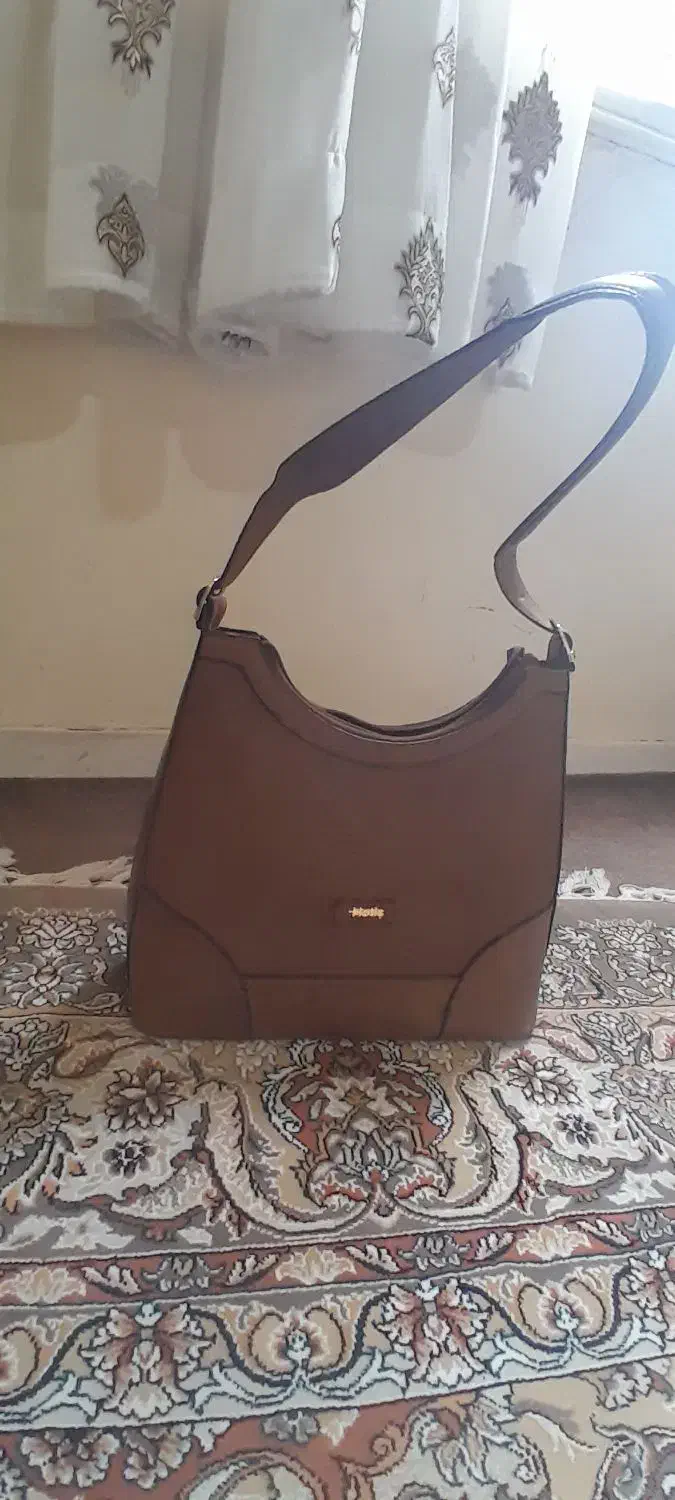 کیف چرم رو دوشی|کیف، کفش، کمربند|قزوین, |دیوار